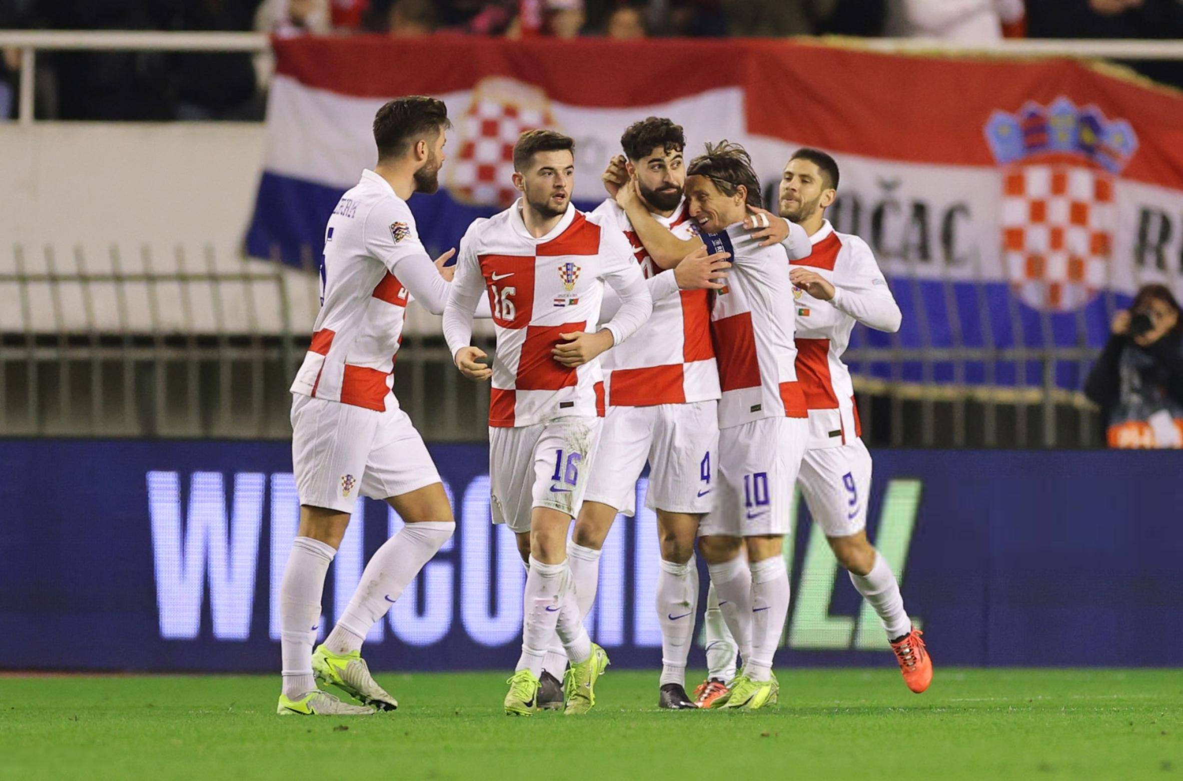 雷速直播-捷克连扳两球战平克罗地亚，双方握手言和