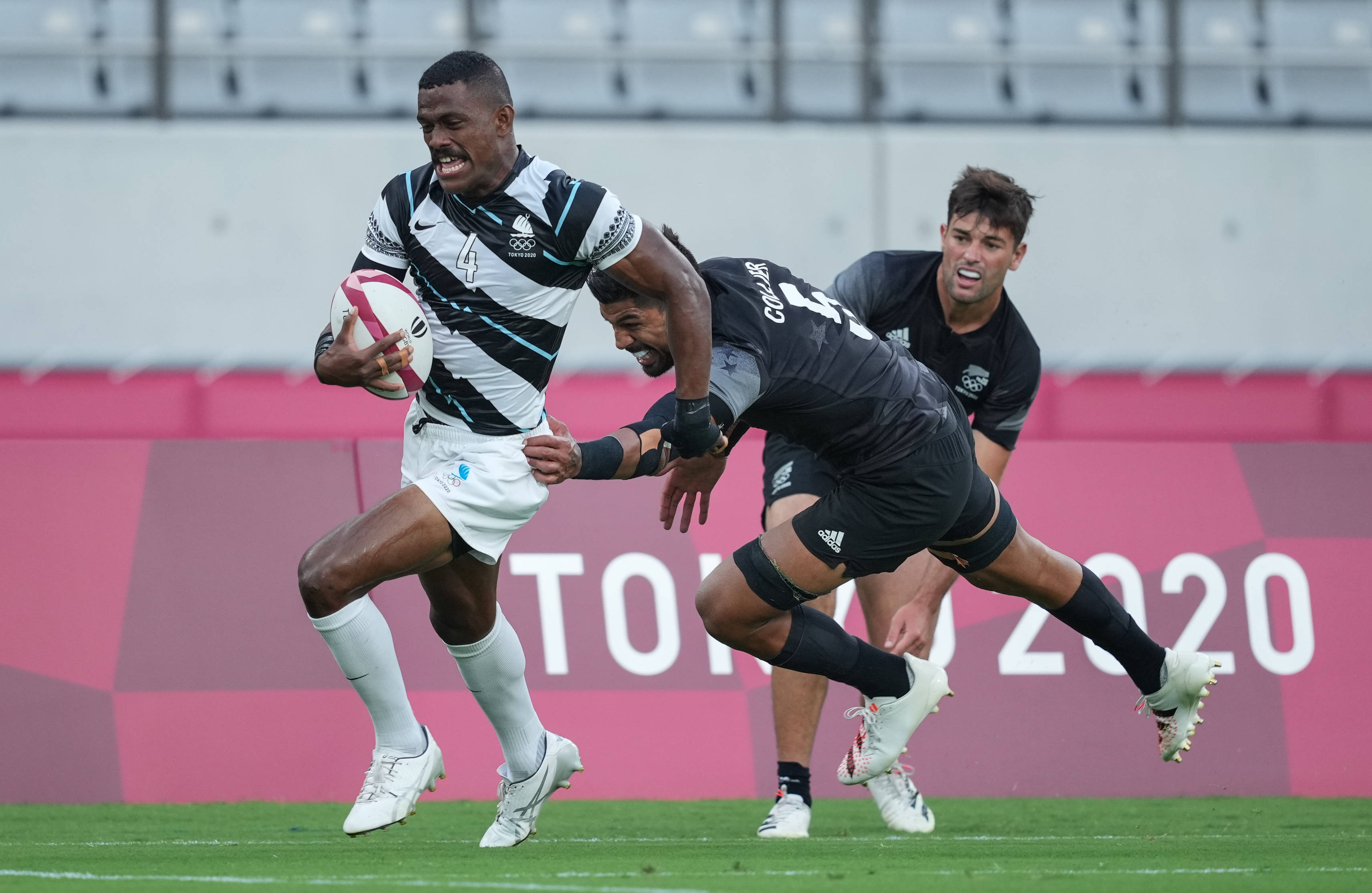 雷速直播-斐济击败汤加,男子橄榄球团体赛刀锋相见